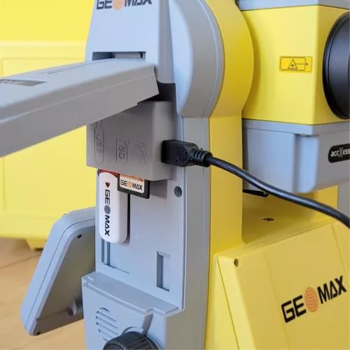 Plný robotický systém GEOMAX Zoom95 Active